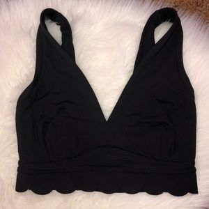 Scalloped Sports Bra in Charcoal Gray